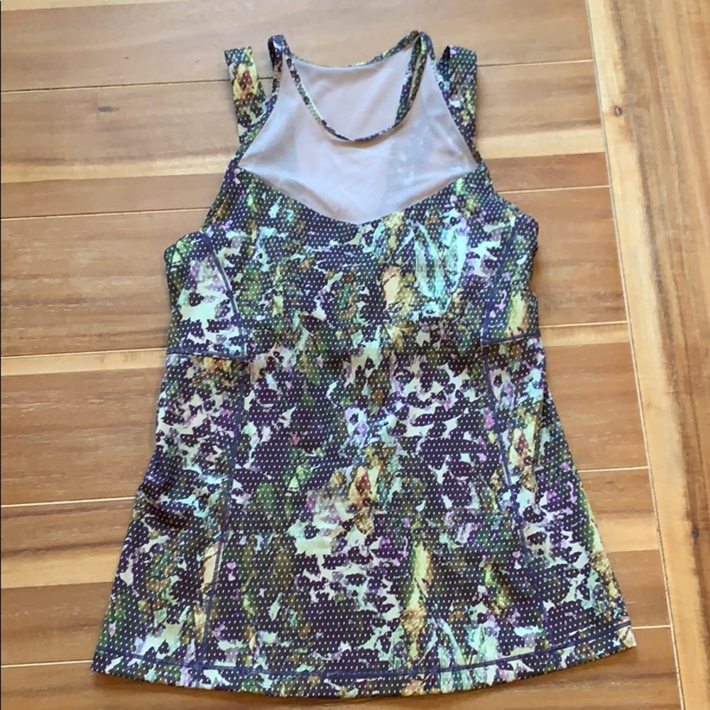 Lululemon luxtreme top